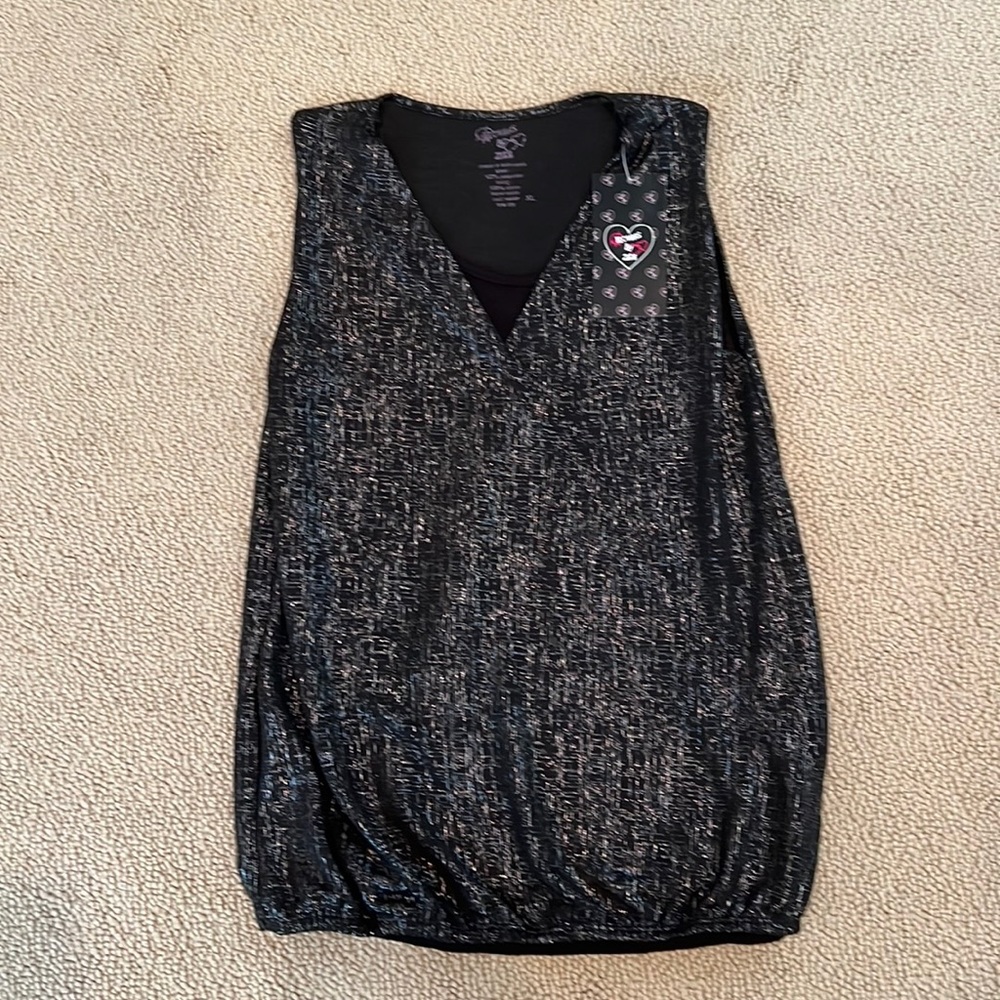 Black sequined sleeveless v-neck top